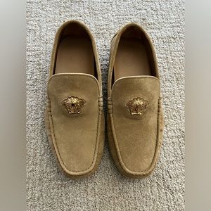 Versace mens loafers never worn size IT 42; US9